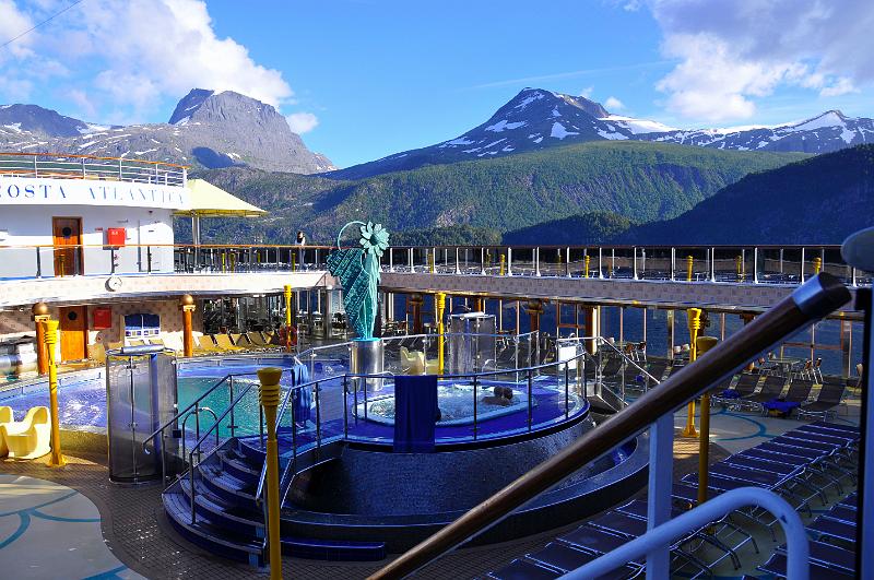 Bateau_Costa_Atlantica_0032.JPG - piscine exterieure, Jacousie